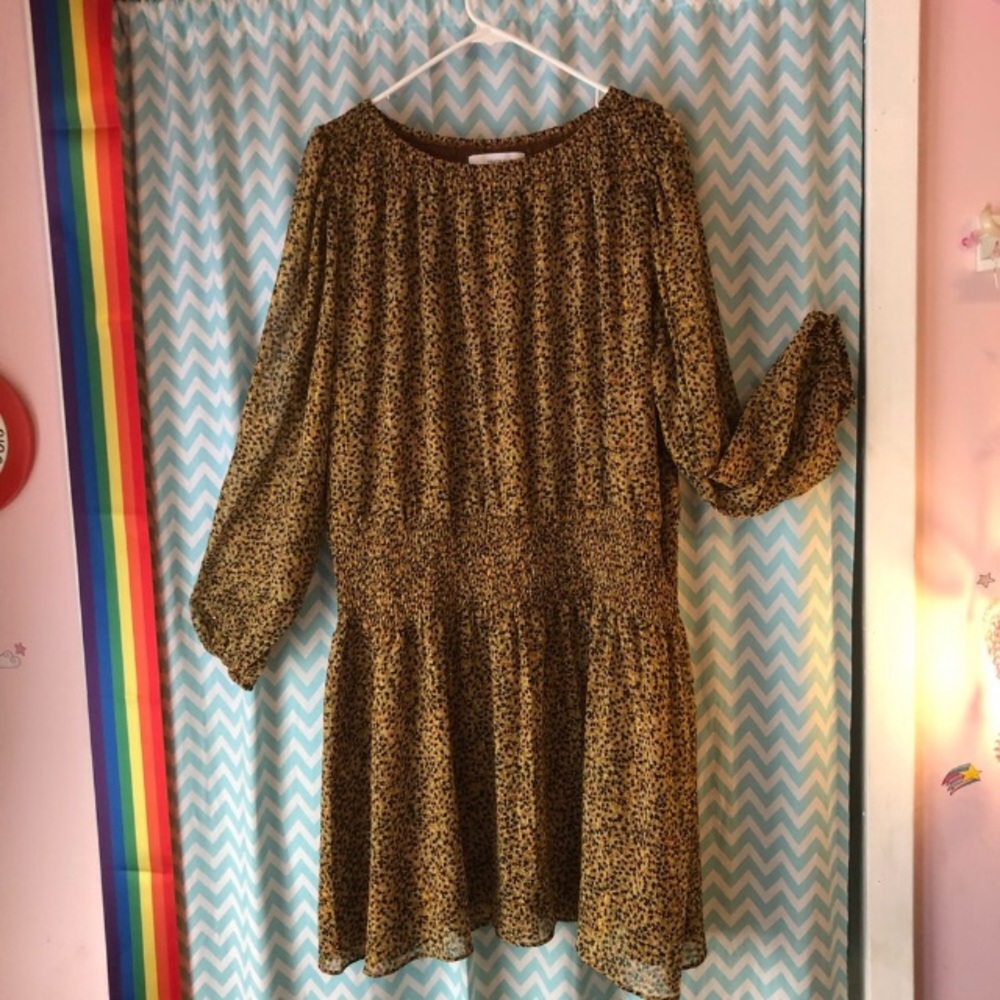Textile Elizabeth & James women’s plus size  leopard print tunic smocked